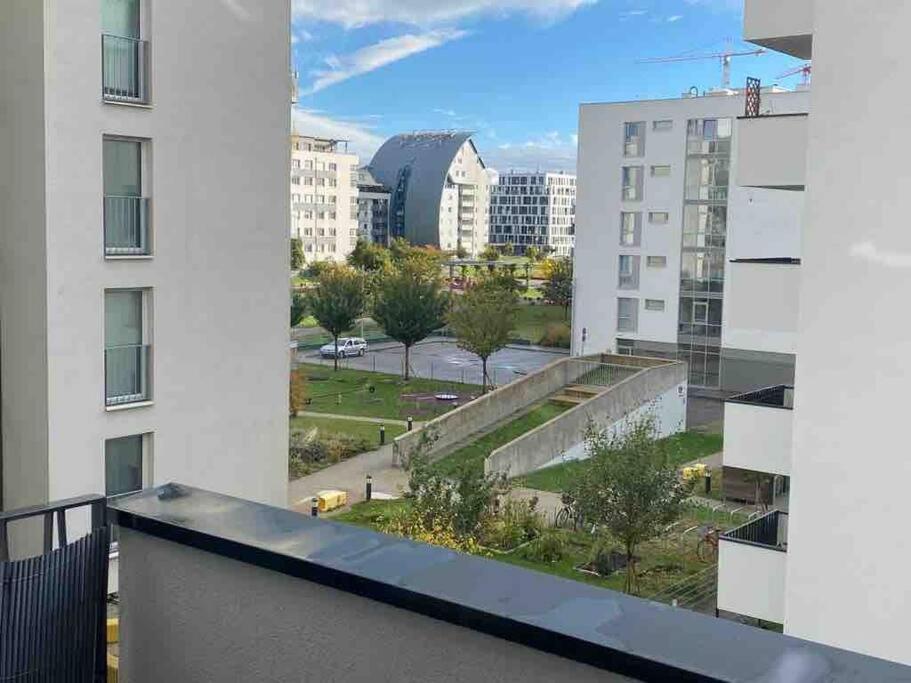 Moderne Wohnung In Der Toplage Inkl. Garage Wien Eksteriør billede