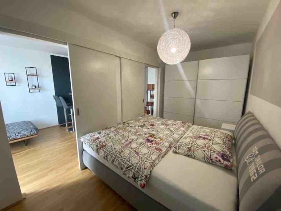 Moderne Wohnung In Der Toplage Inkl. Garage Wien Eksteriør billede
